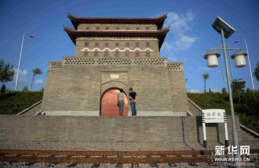 （晚報(bào)）（2）微縮景觀重現(xiàn)&ldquo;京張鐵路&rdquo;風(fēng)貌