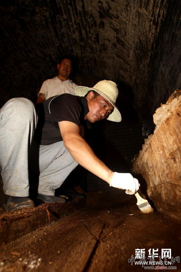 （晚報(bào)）（1）河北省蔚縣發(fā)現(xiàn)兩座明代墓葬