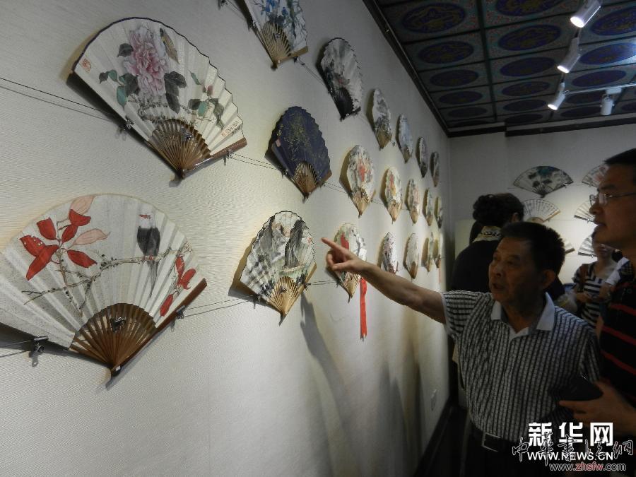 （文化）（3）《江蘋畫扇》展傳遞畫扇傳統(tǒng)藝術魅力