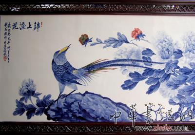 胡春根——“盛世中國(guó)”書(shū)畫(huà)界最具貢獻(xiàn)人物獻(xiàn)禮建國(guó)65周年 《錦上添花》尺寸:109x198cm(連框架)