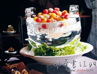 兩岸故宮比一比:藏品服務(wù)創(chuàng)意各不同 鮮果毛公鼎