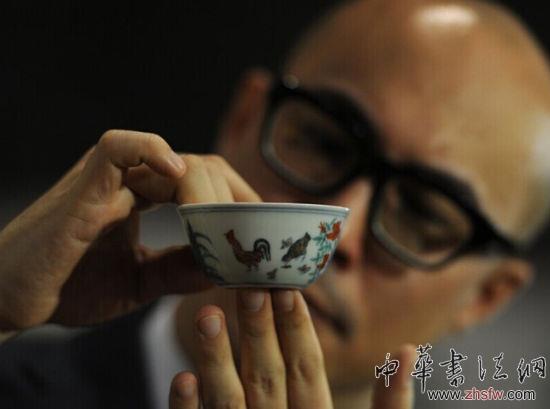 2.8億港元成交的明代成化斗彩雞缸杯