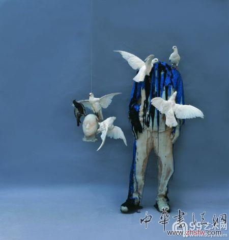  張大力 廣場(chǎng)8_硅橡膠_160x105x80cm_2014