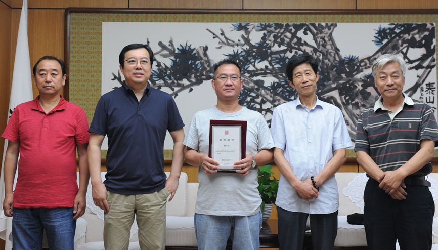 “湖北省十大青年書法家”作品展在京開幕