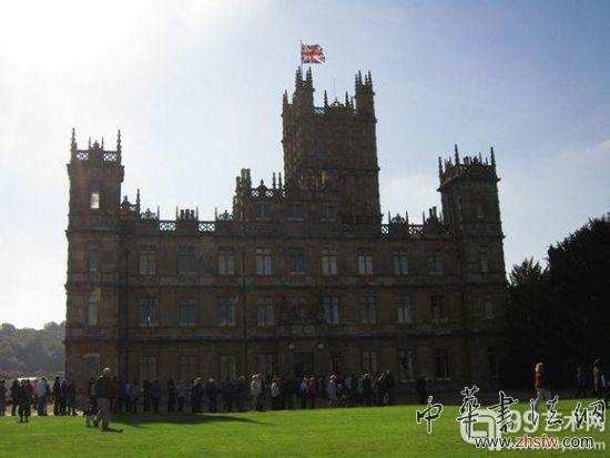  佳士得舉辦“唐頓莊園”網(wǎng)拍會 紀念?？死麪柍潜び⑿?