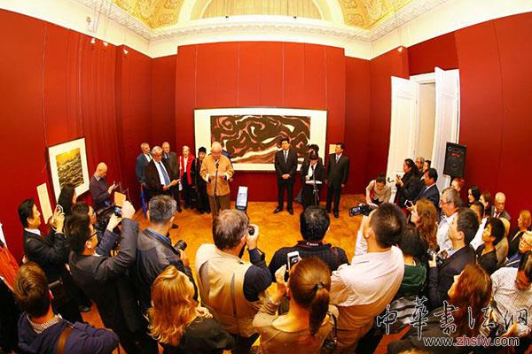 “天人交響—周韶華作品展”在俄羅斯莫斯科隆重開(kāi)幕