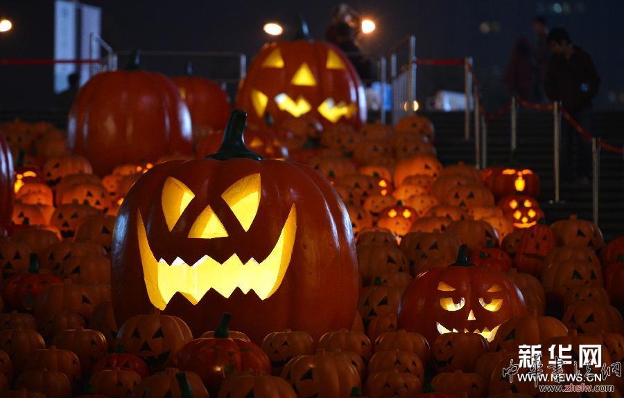 “南瓜燈”亮相沈陽(yáng) (晚報(bào))(3)“南瓜燈”亮相沈陽(yáng)