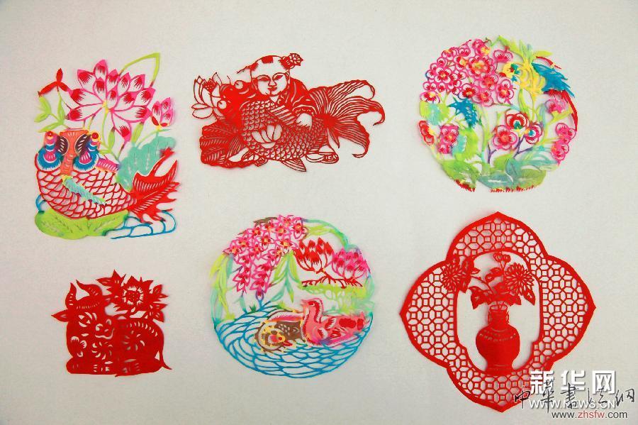 河北豐寧:滿(mǎn)族剪紙放異彩 組圖 #(文化)(4)河北豐寧:滿(mǎn)族剪紙放異彩