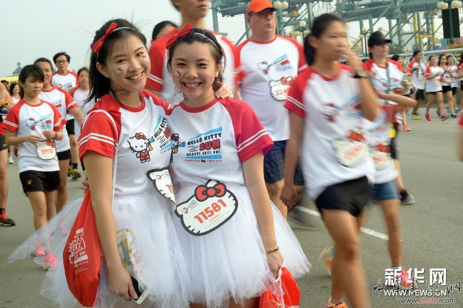 （體育）（5）新加坡舉行&ldquo;凱蒂貓跑&rdquo; 慶祝凱蒂貓40歲生日