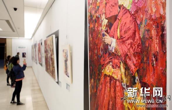 （晚報）（2）華劍堃全球寫生畫展在沈陽開展