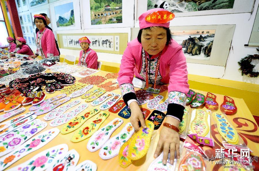 巧手展技藝 組圖 (文化)(3)巧手展技藝