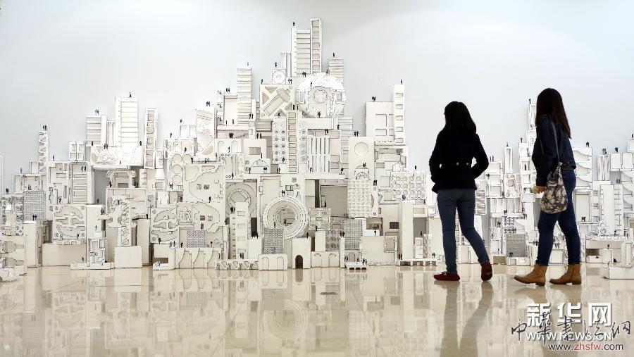 （晚報(bào)）（1）&ldquo;拆掉那堵墻&rdquo;當(dāng)代藝術(shù)現(xiàn)場(chǎng)展亮相沈陽(yáng)