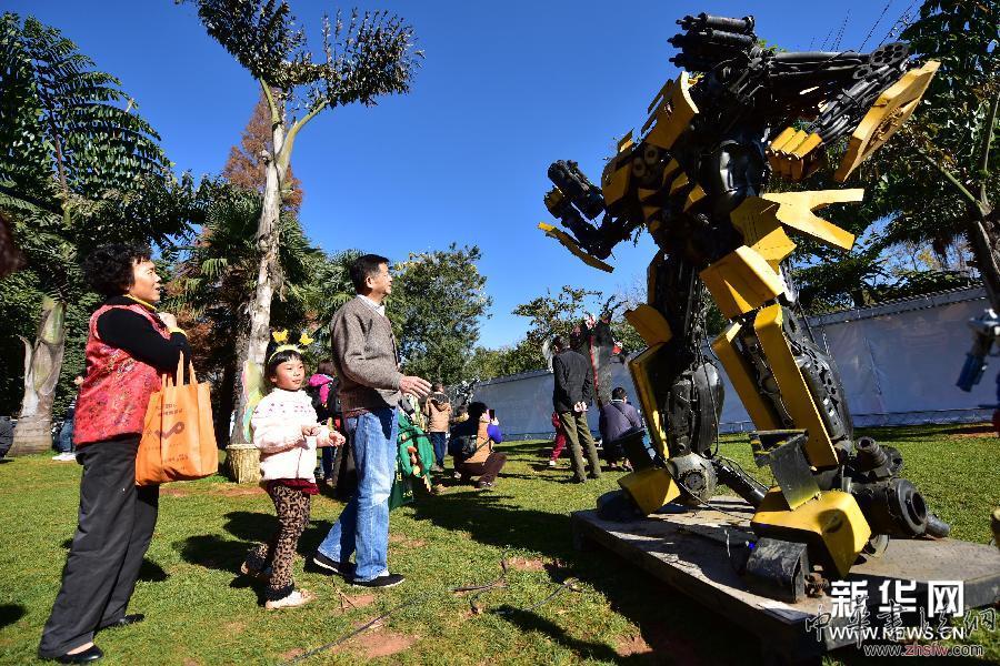 “變形金剛”昆明宣傳環(huán)保 #(文化)(3)“變形金剛”昆明宣傳環(huán)保