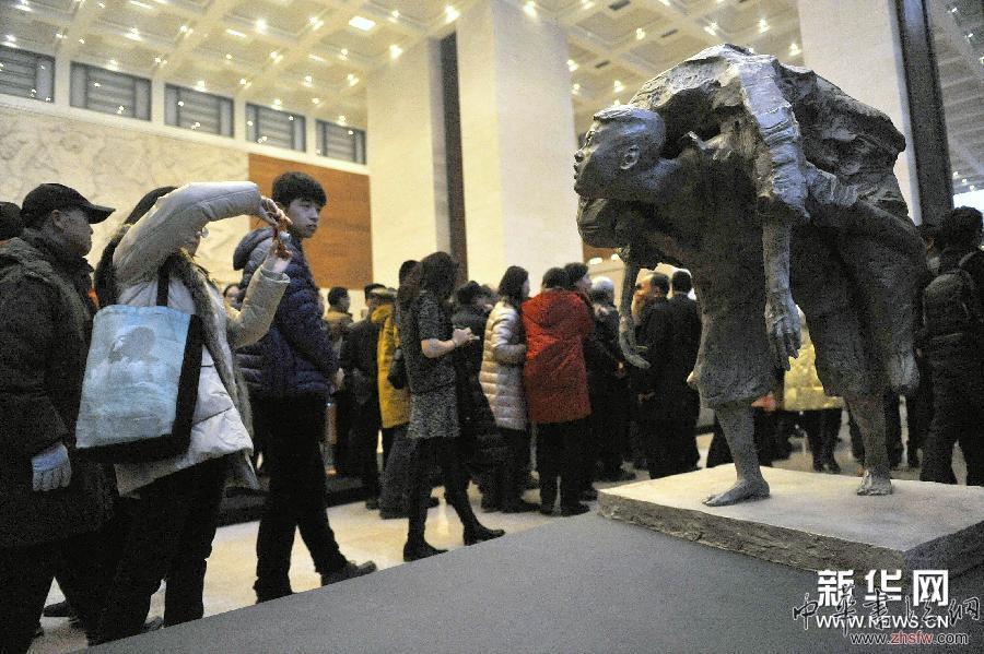 （社會(huì)）（1）&ldquo;塑魂鑒史&rdquo;主題雕塑展亮相中國國家博物館