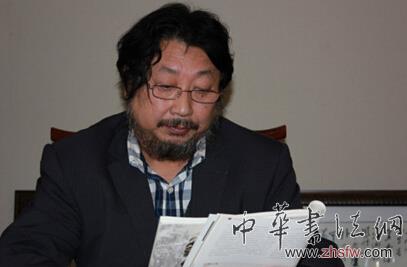 書畫家張耕先生：開張?zhí)彀恶R，奇逸人中龍