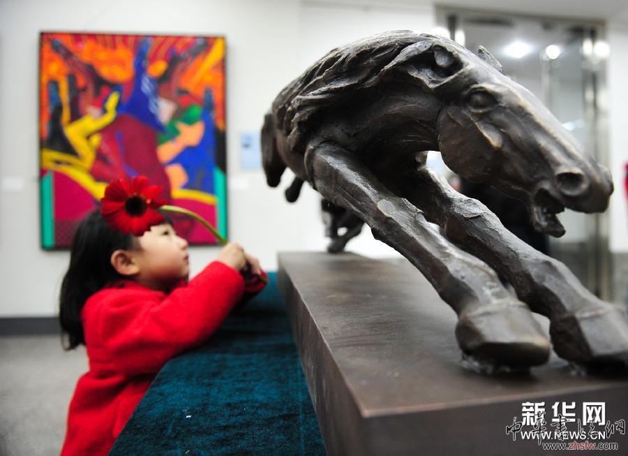 《僑情心畫·翰墨草原》美術作品展在內(nèi)蒙古開展 圖 (晚報)(1)《僑情心畫·翰墨草原》美術作品展在內(nèi)蒙古開展