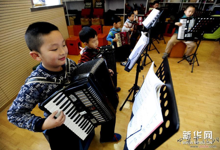 學(xué)藝過(guò)新年 #(社會(huì))(3)學(xué)藝過(guò)新年