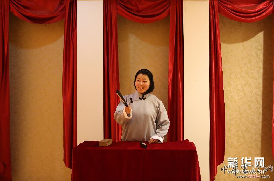 （晚報）（2）趣味情景攝影館亮相沈陽