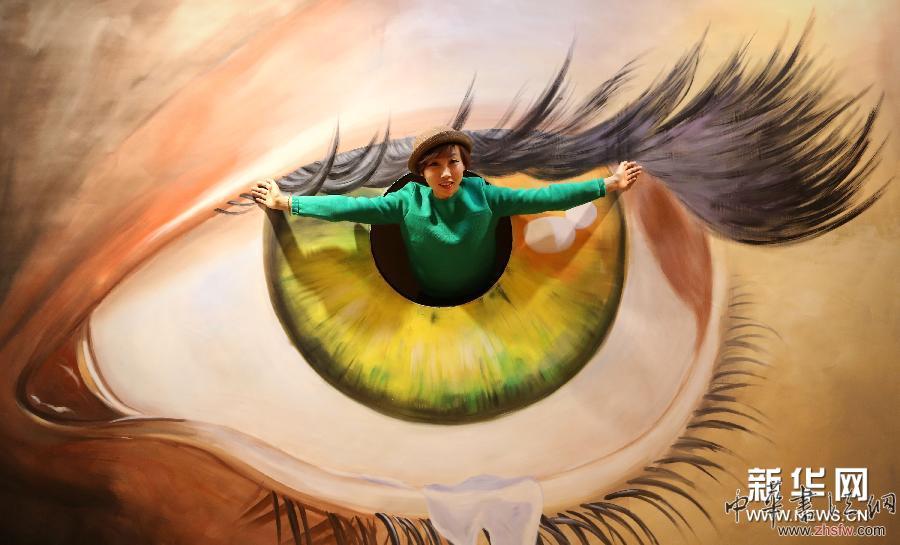 （晚報）（1）趣味情景攝影館亮相沈陽