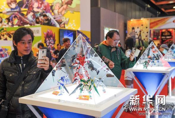 2015臺北國際電玩展開幕 圖 (晚報)(2)2015臺北國際電玩展開幕