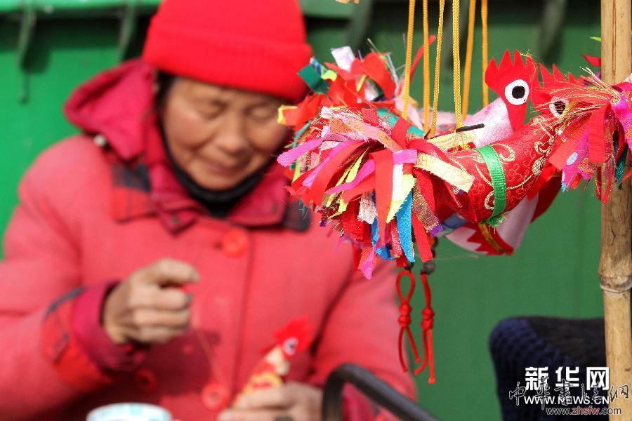 “春雞”迎新春 #(晚報)(2)“春雞”迎新春