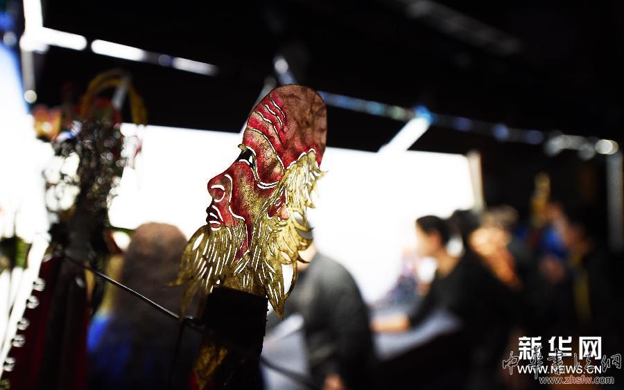 （文化）（2）伊瑪堪皮影戲：&ldquo;混搭&rdquo;為&ldquo;非遺&rdquo;帶來(lái)新生機(jī)