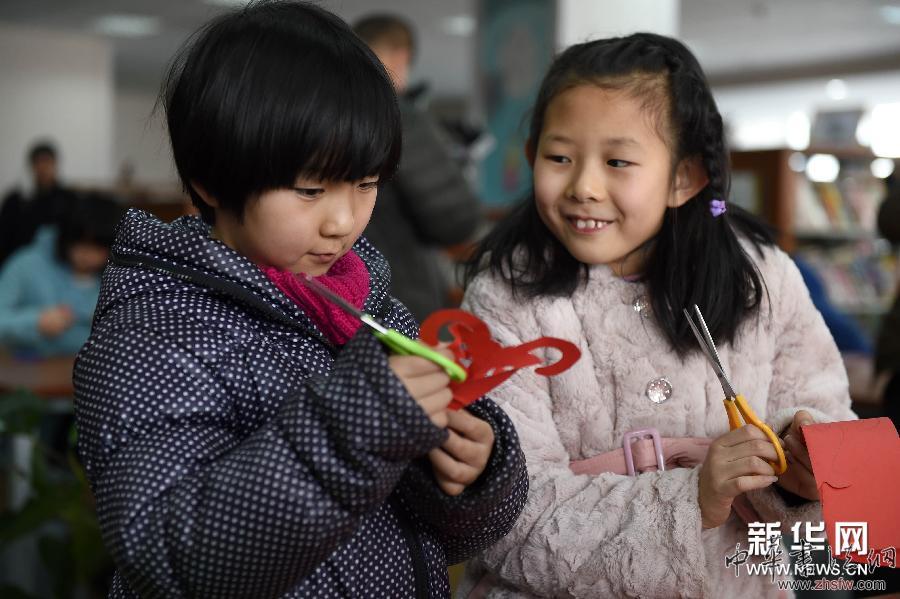 剪紙迎新春 (晚報)(2)剪紙迎新春