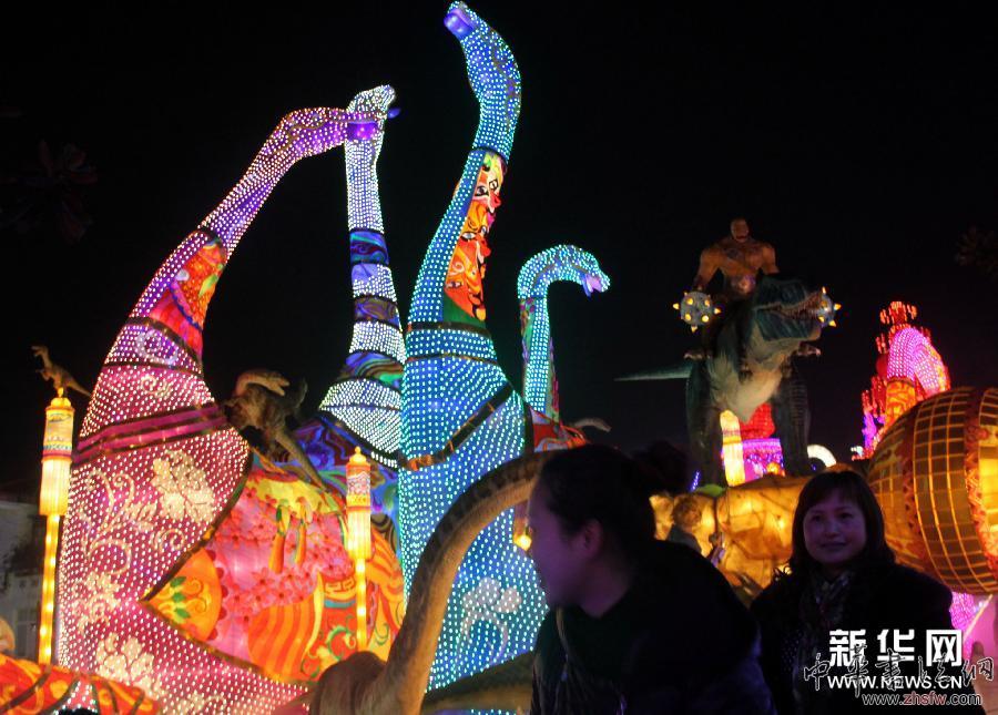 （晚報）（3）第21屆自貢國際恐龍燈會亮燈