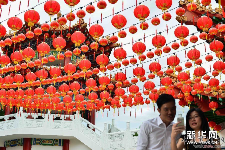 （國際）（1）馬來西亞：紅紅的燈籠迎春節(jié)