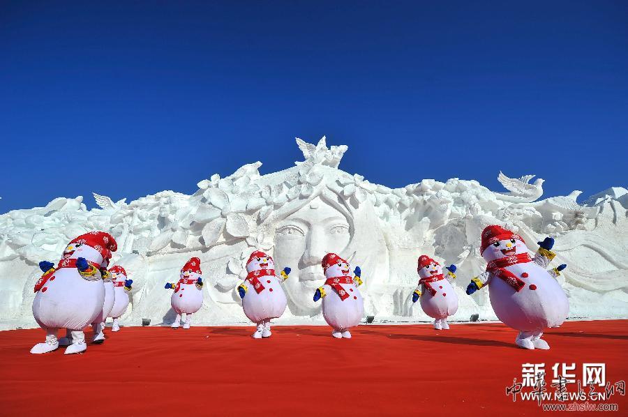 （晚報）（2）長白山上演&ldquo;冰雪嘉年華&rdquo;