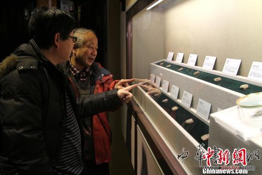 一百件秦代封泥珍品亮相西安(組圖)