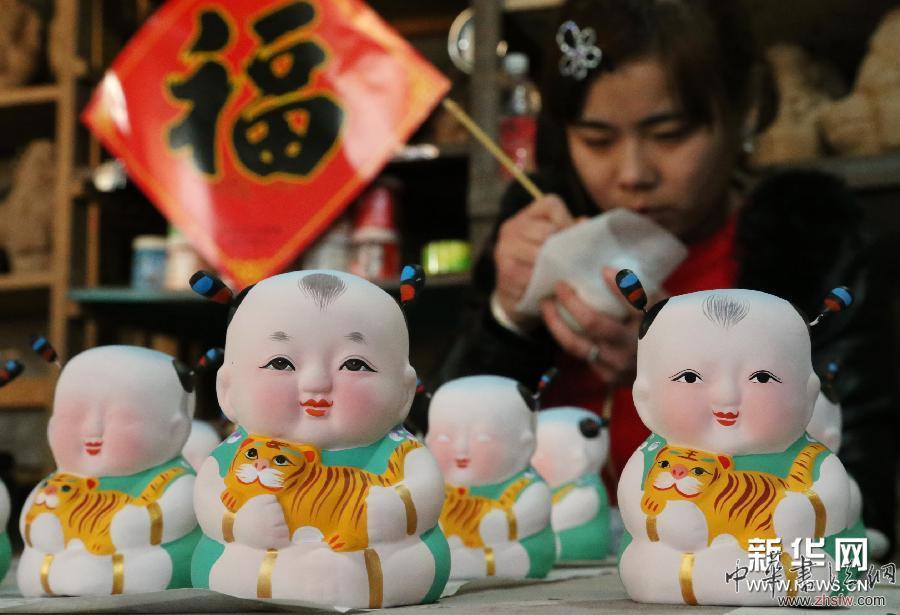 節(jié)前農(nóng)家泥塑制作忙 #(晚報)(2)節(jié)前農(nóng)家泥塑制作忙