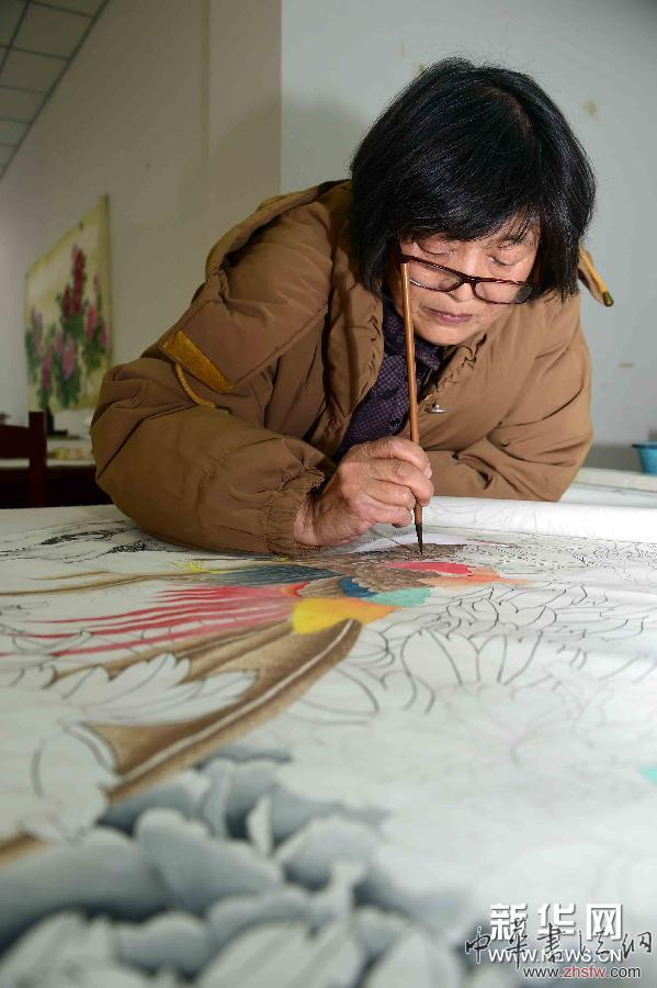 （晚報(bào)）（2）山東巨野：農(nóng)民丹青繪就致富夢(mèng)想