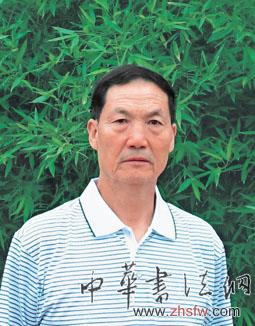 李光華——特邀最受歡迎的雙十大人民書(shū)畫(huà)家獻(xiàn)禮全國(guó)兩會(huì) vdfb