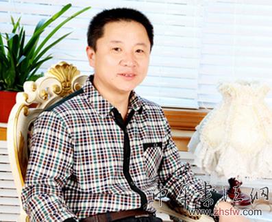 王云泉——特邀最受歡迎的雙十大人民書(shū)法家獻(xiàn)禮全國(guó)兩會(huì) 王云泉