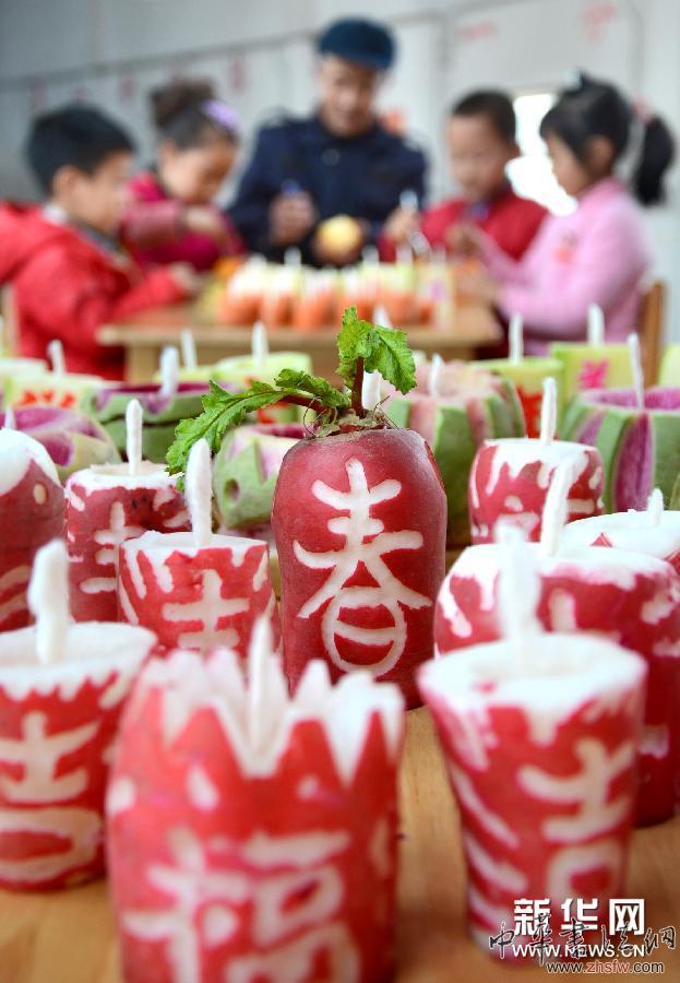 自制“蘿卜燈”迎元宵 #(晚報(bào))(2)自制“蘿卜燈”迎元宵