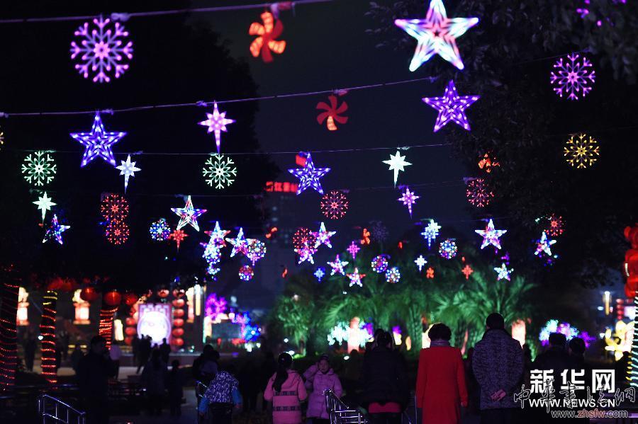 （晚報）（3）杭州：亮花燈 迎元宵