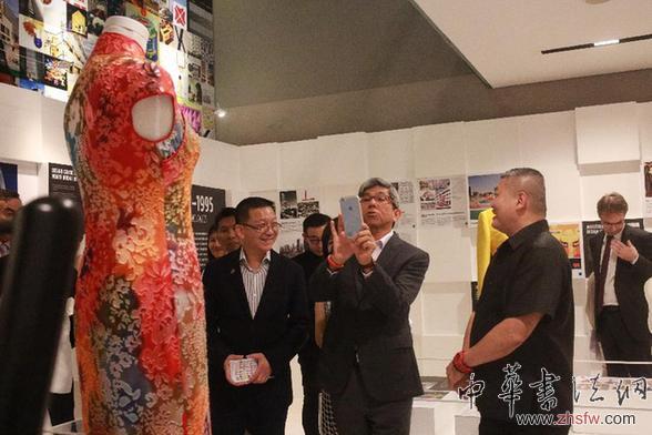 “新加坡設計50年回顧展”開幕 圖 (社會文化專線)“新加坡設計50年回顧展”開幕