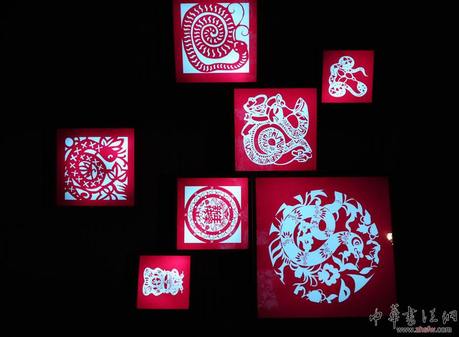 首都博物館舉辦的&ldquo;金蛇舞春風&rdquo;展覽