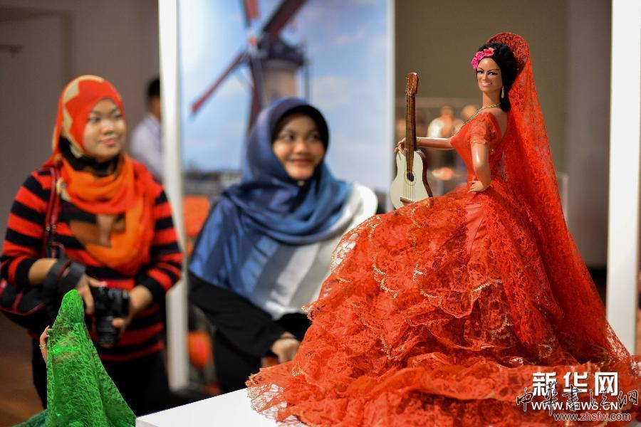 （國際）（2）&ldquo;世界服飾娃娃展&rdquo;在馬來西亞舉行