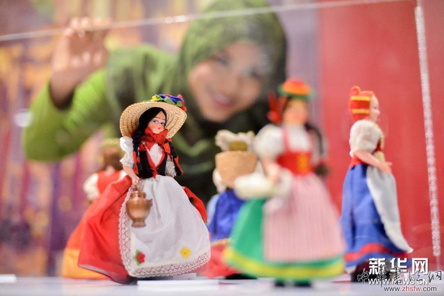 （國際）（3）&ldquo;世界服飾娃娃展&rdquo;在馬來西亞舉行