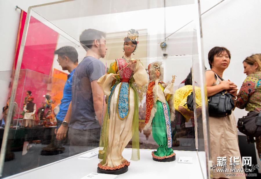 （國際）（4）&ldquo;世界服飾娃娃展&rdquo;在馬來西亞舉行