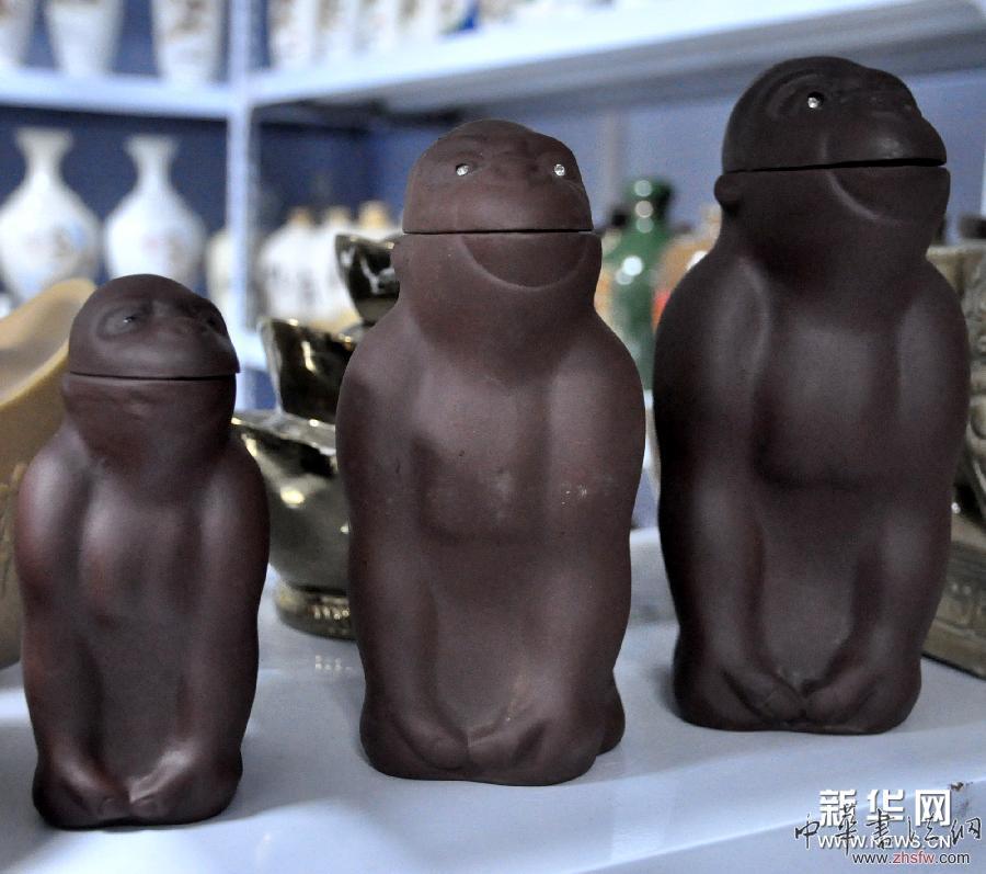 #（文化）（3）河北邯鄲舉行特色酒瓶展