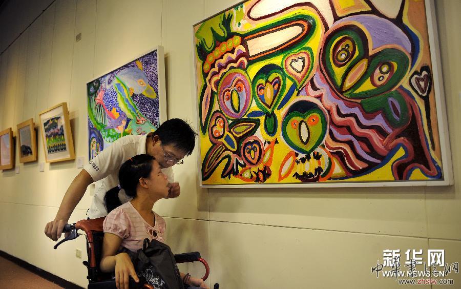 （晚報）（2）臺灣舉辦&ldquo;框框以外無界限&rdquo;精品展