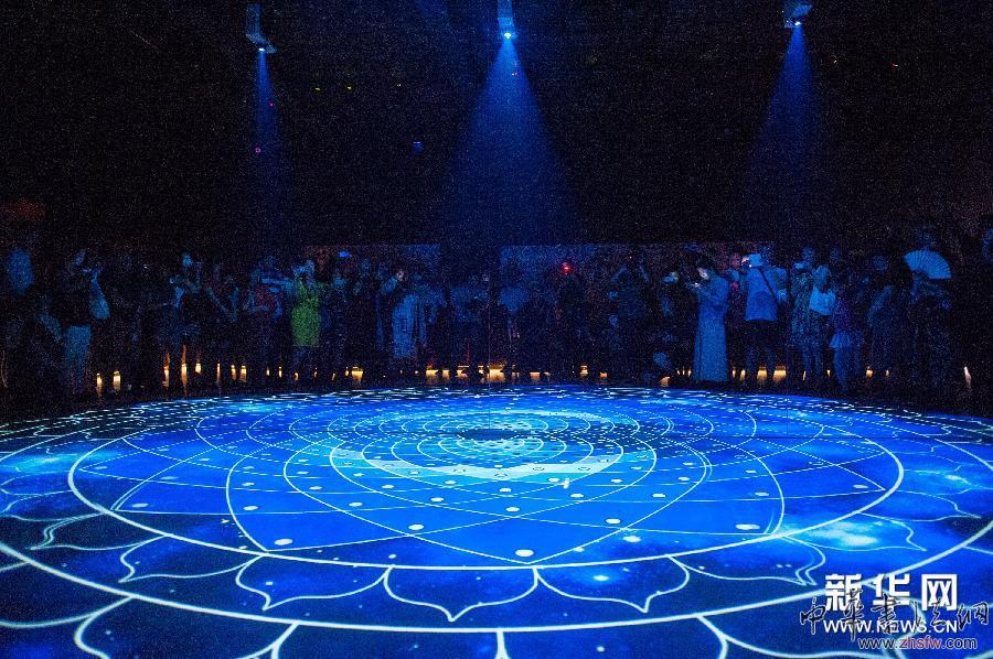 （晚報(bào)）（2）青海熱貢唐卡美術(shù)大師作品聯(lián)展在京開幕