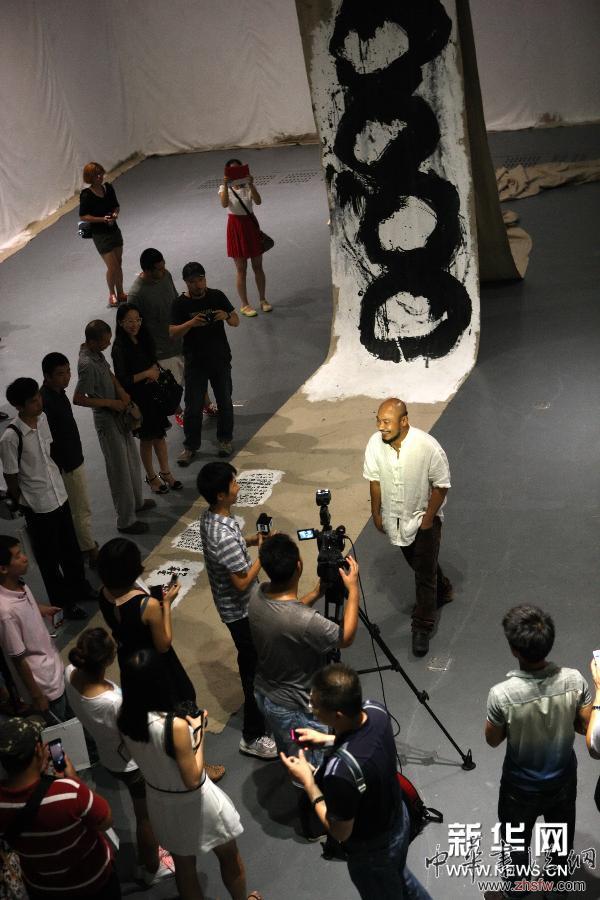 吳震寰畫展在京開幕 圖 (文化)(1)吳震寰畫展在京開幕
