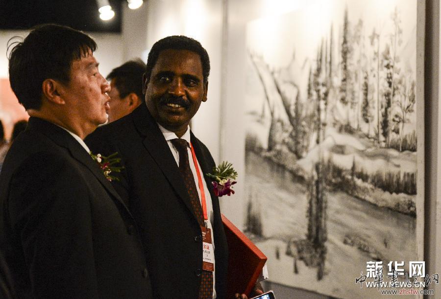 （中國&mdash;亞歐博覽會）（1）&ldquo;意會中國&mdash;&mdash;阿拉伯知名藝術(shù)家來華采風(fēng)交流活動匯報展&rdquo;開展