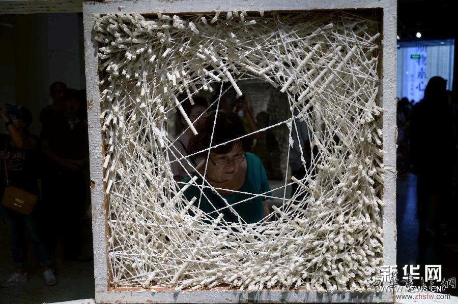 “質(zhì)物素心--施慧作品展”杭州舉辦 圖