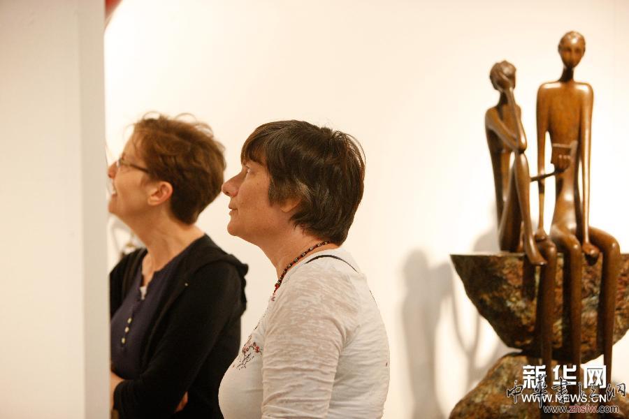 （晚報）（3）休斯敦藝術(shù)展以多樣性刺激藝術(shù)品收藏市場