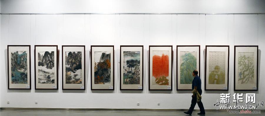 （文化）（2）中國(guó)當(dāng)代書(shū)畫(huà)名家作品添彩&ldquo;十藝節(jié)&rdquo;